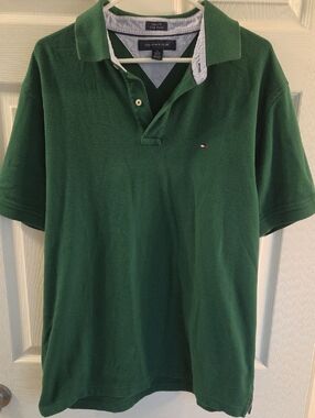 Tommy Hilfiger Green Short Sleeve Polo with Flag Logo